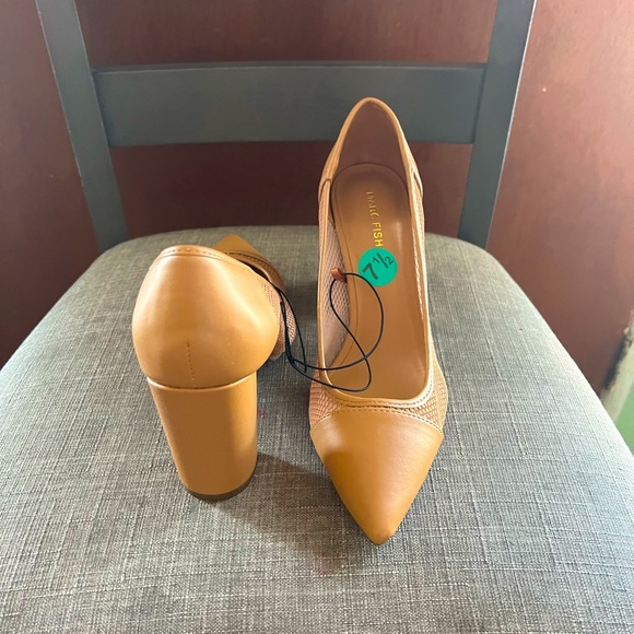 Beautiful thick heeled shoes - Picture 3 of 3